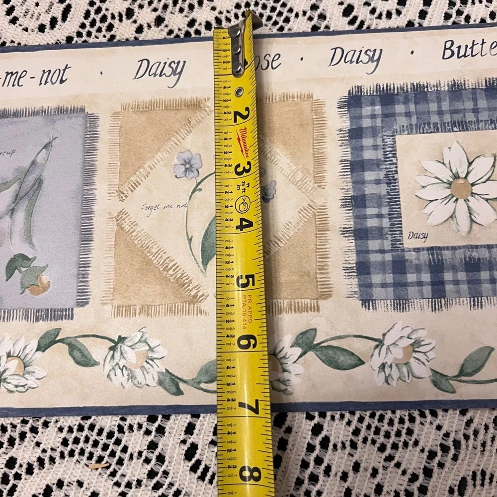 Village Floral Wallpaper Border 5801891 | 1 Full Roll | Cottage Country